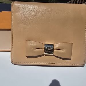 MULBERRY Vintage Tan Wallet with Bow Accent